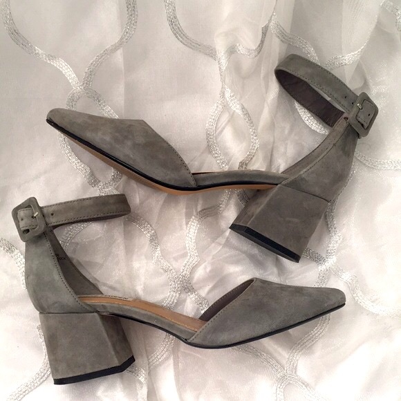 Steve Madden Shoes - Steve Madden Dainna gray block heels